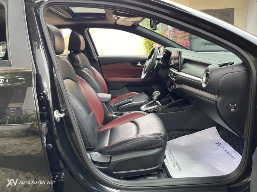 Kia K3 1.6AT Premium 2021