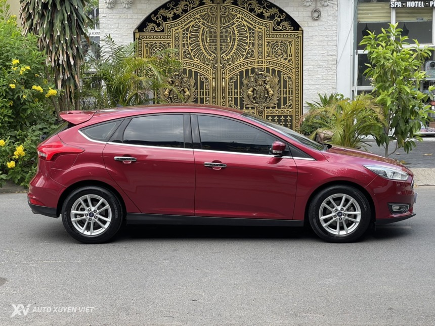 Ford Focus Hatchback 1.5 Ecoboost 2017 Ford Focus Hatchback 1.5 Ecoboost 2017