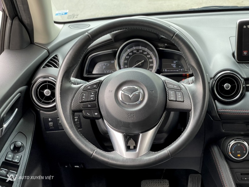 Mazda 2 Sedan 1.5AT 2016