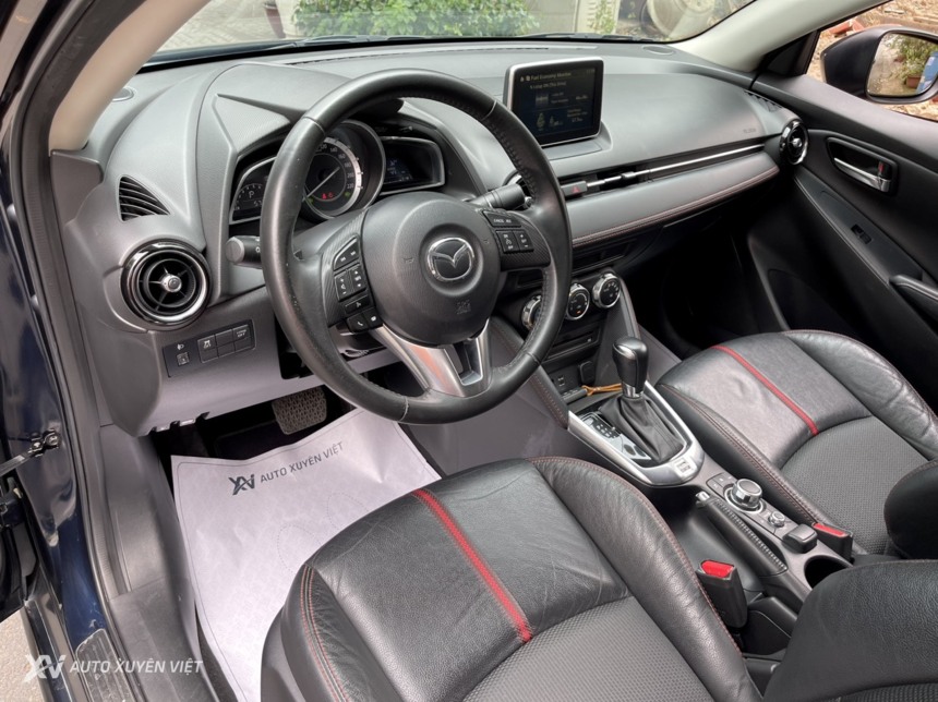 Mazda 2 Sedan 1.5AT 2016