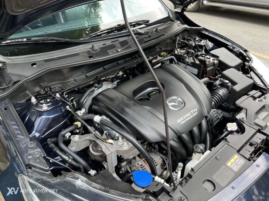 Mazda 2 Sedan 1.5AT 2016