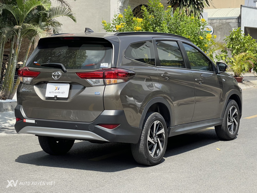 Toyota Rush 1.5S AT 2021