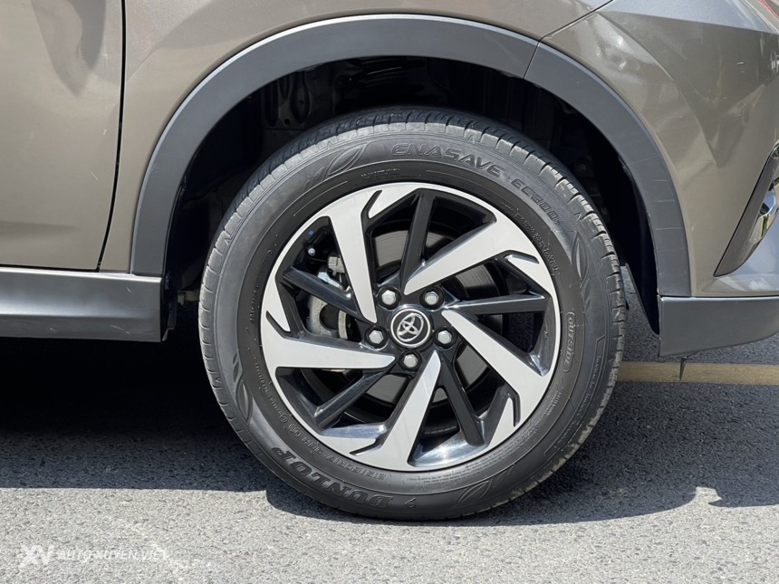 Toyota Rush 1.5S AT 2021