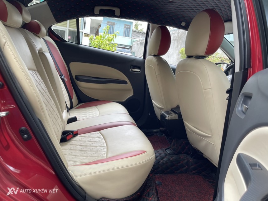 Mitsubishi Attrage 1.2 CVT Premium 2021