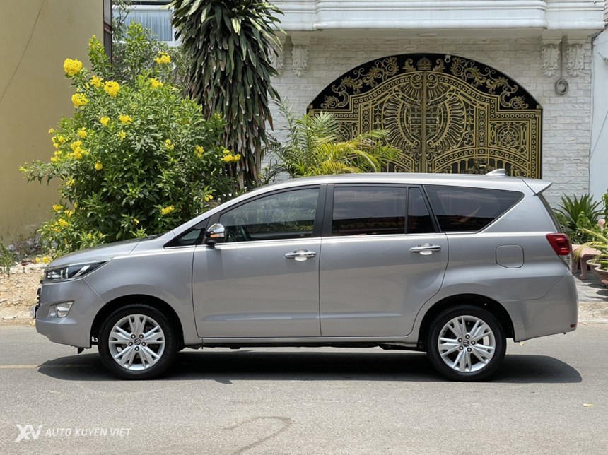 Toyota Innova V 2.0AT 2016 Toyota Innova V 2.0AT 2016