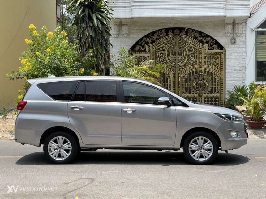 Toyota Innova V 2.0AT 2016 Toyota Innova V 2.0AT 2016