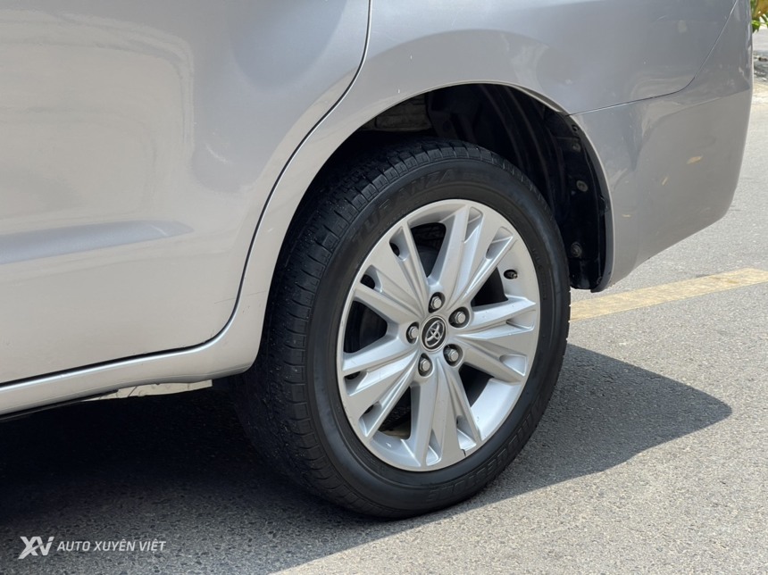 Toyota Innova V 2.0AT 2016 Toyota Innova V 2.0AT 2016