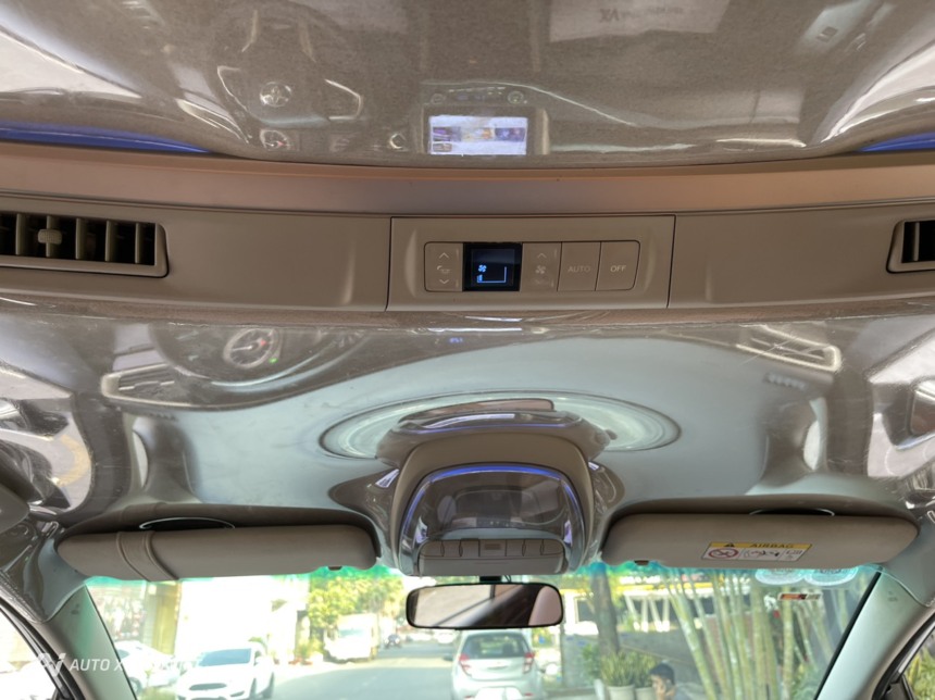 Toyota Innova V 2.0AT 2016 Toyota Innova V 2.0AT 2016