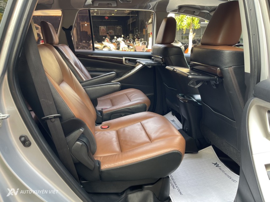 Toyota Innova V 2.0AT 2016 Toyota Innova V 2.0AT 2016