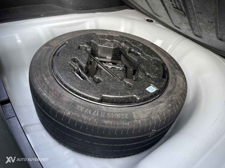 Kia Cerato 1.6AT Luxury 2020 Kia Cerato 1.6AT Luxury 2020