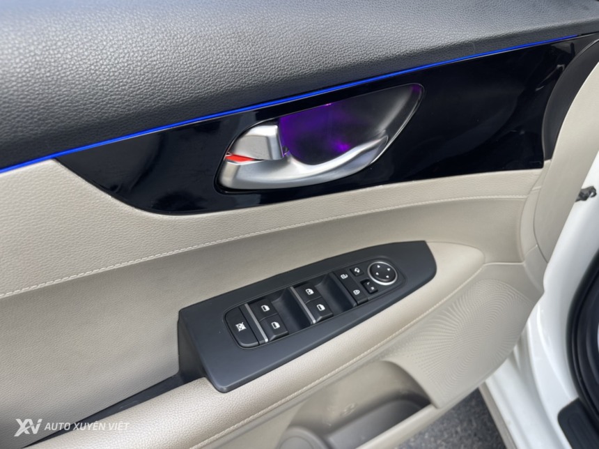 Kia Cerato 1.6AT Luxury 2020 Kia Cerato 1.6AT Luxury 2020