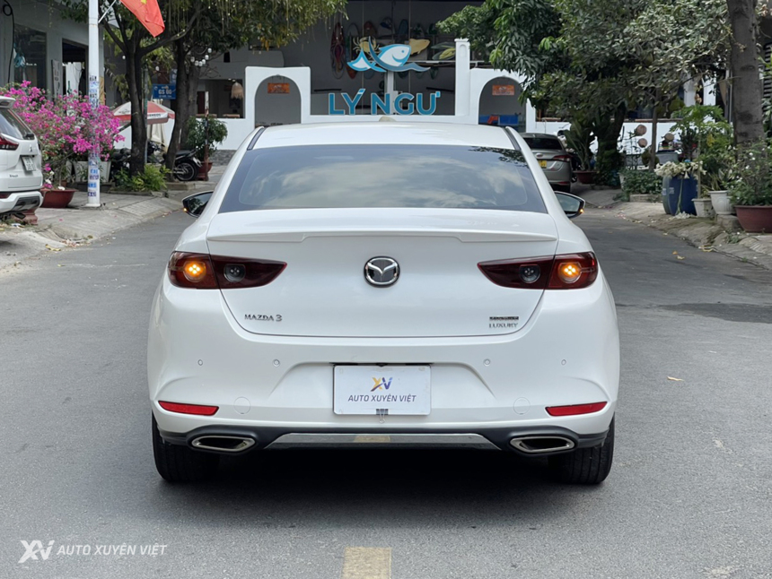 Mazda 3 1.5AT Luxury 2022 Mazda 3 1.5AT Luxury 2022