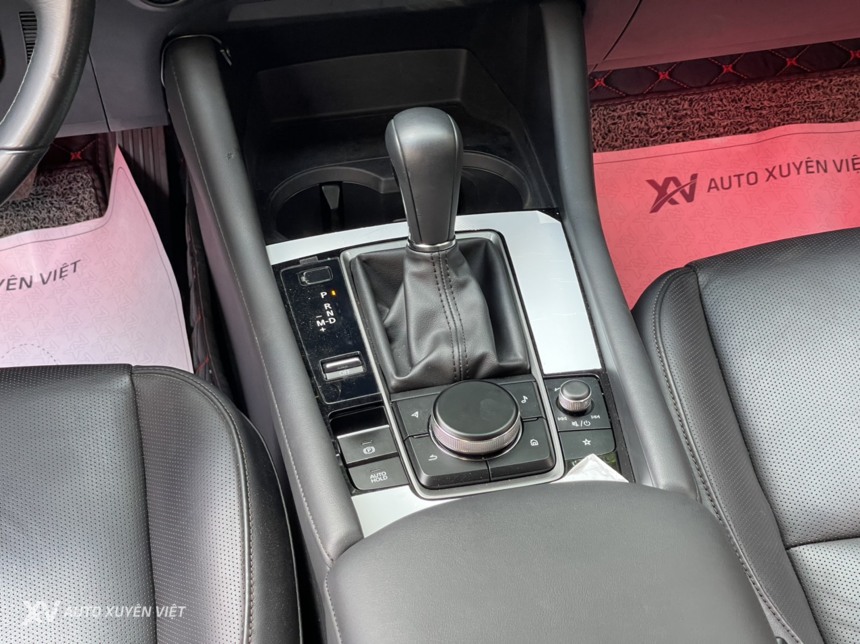 Mazda 3 1.5AT Luxury 2022 Mazda 3 1.5AT Luxury 2022