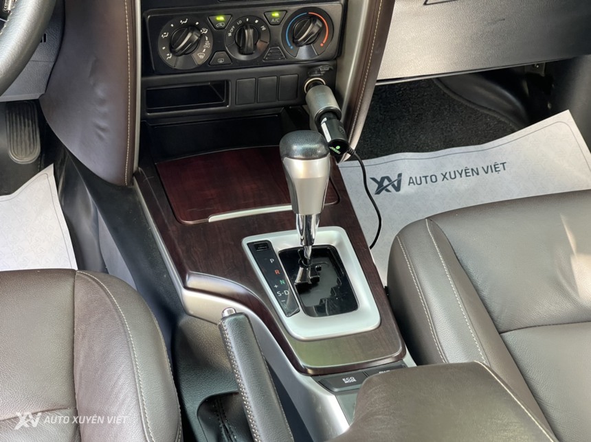 Toyota Fortuner 2.4G 4x2AT 2019 Máy Dầu