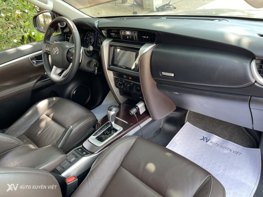 Toyota Fortuner 2.4G 4x2AT 2019 Máy Dầu