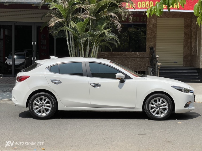 Mazda 3 Hatchback 1.5AT 2018 Mazda 3 Hatchback 1.5AT 2018