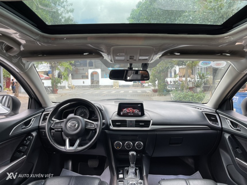 Mazda 3 Hatchback 1.5AT 2018 Mazda 3 Hatchback 1.5AT 2018