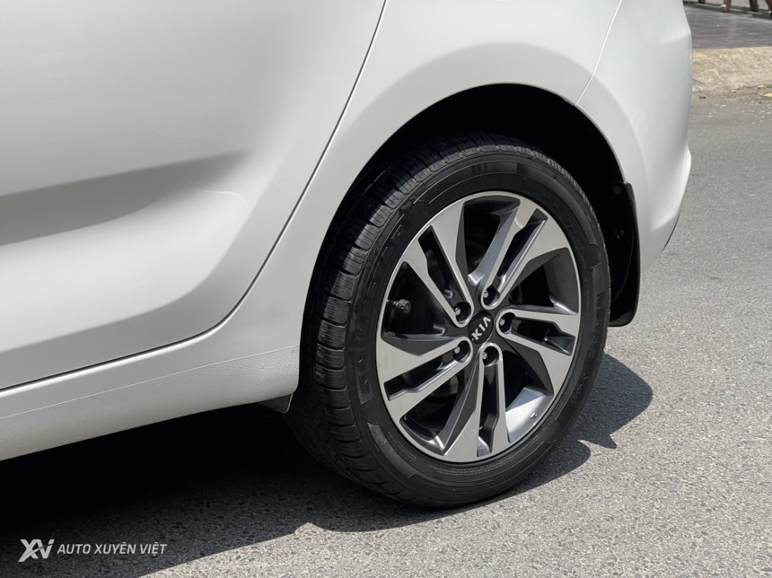 Kia Rondo 2.0GAT 2017 Kia Rondo 2.0GAT 2017