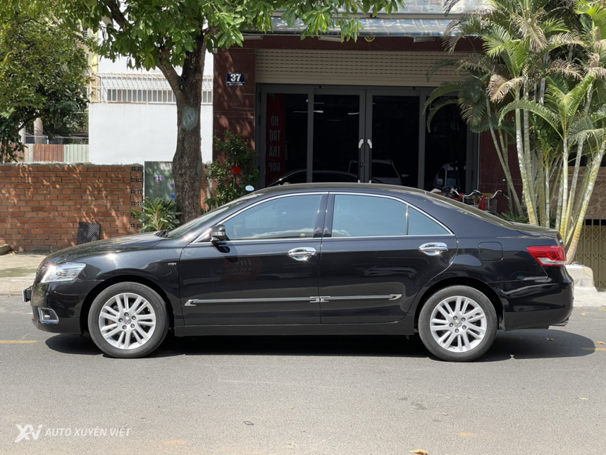 Toyota Camry 3.5Q 2012