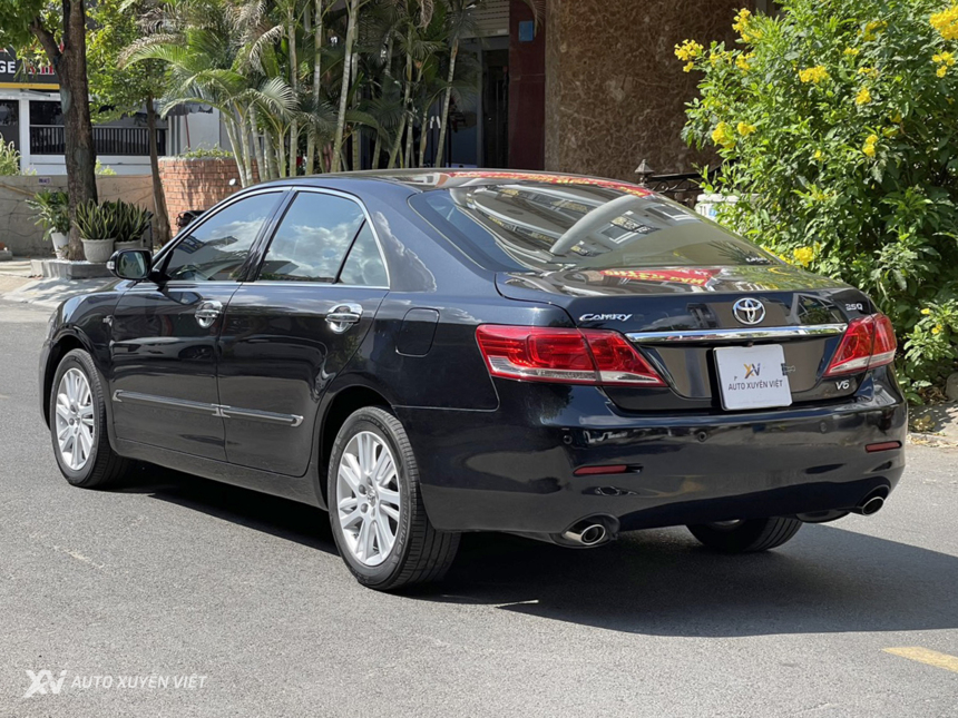 Toyota Camry 3.5Q 2012