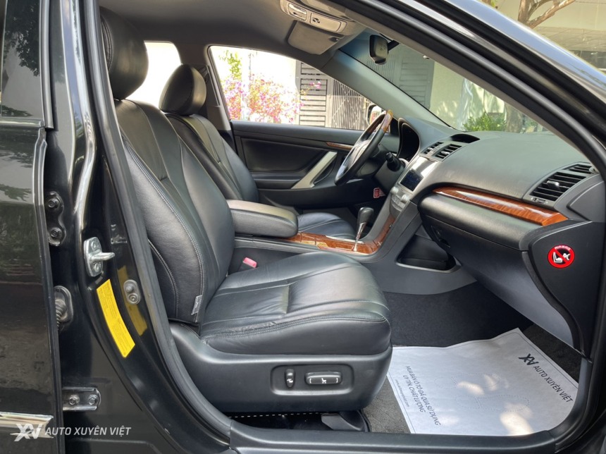 Toyota Camry 3.5Q 2012