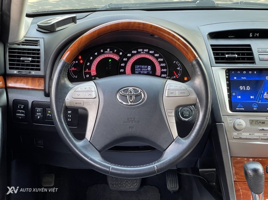 Toyota Camry 3.5Q 2012