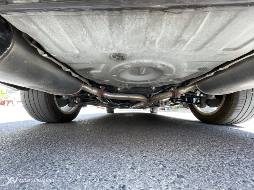 Toyota Camry 3.5Q 2012