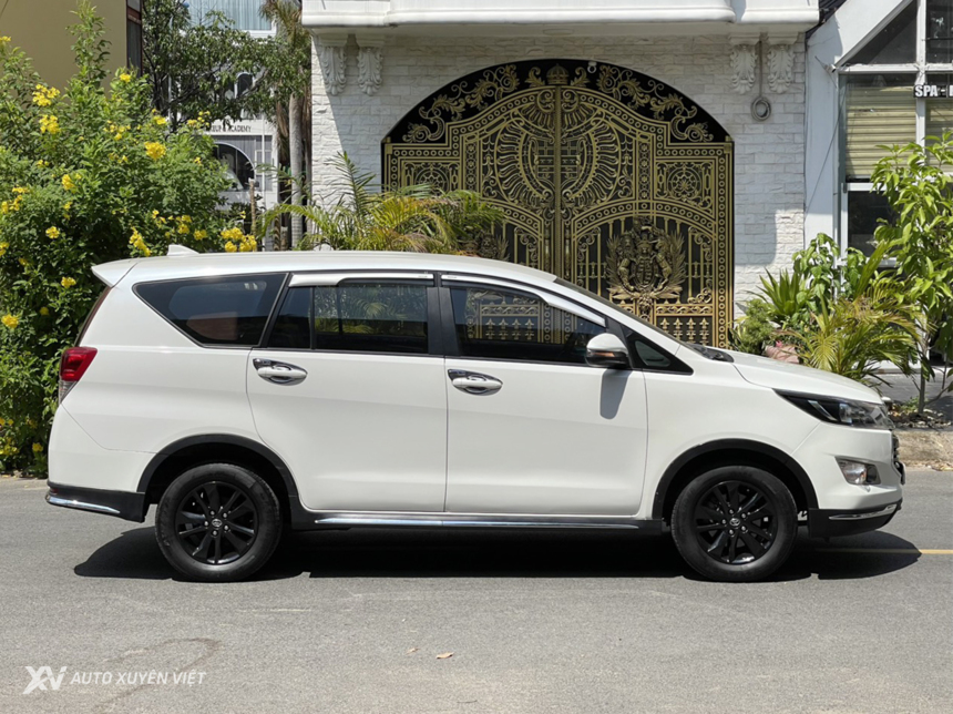 Toyota Innova Venturer 2.0AT 2019 Toyota Innova Venturer 2.0AT 2019
