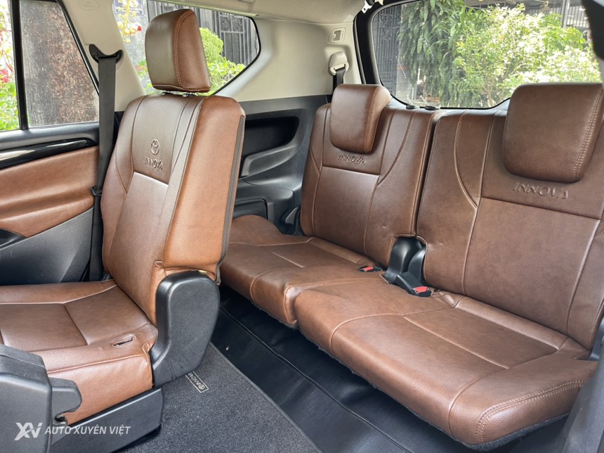 Toyota Innova Venturer 2.0AT 2019 Toyota Innova Venturer 2.0AT 2019