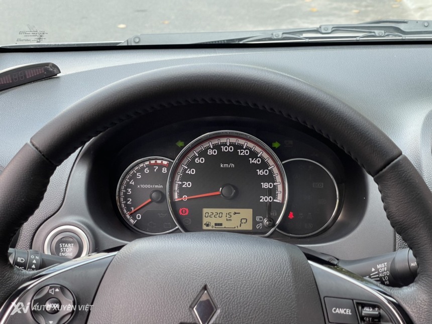 Mitsubishi Attrage 1.2CVT Premium 2021