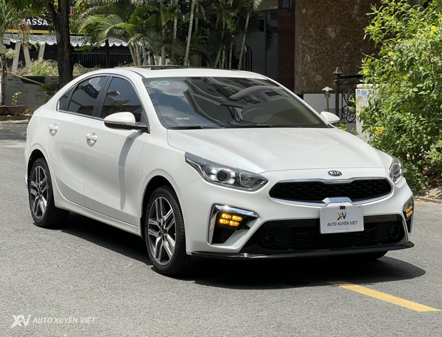 Kia Cerato 1.6AT Luxury 2020 Kia Cerato 1.6AT Luxury 2020