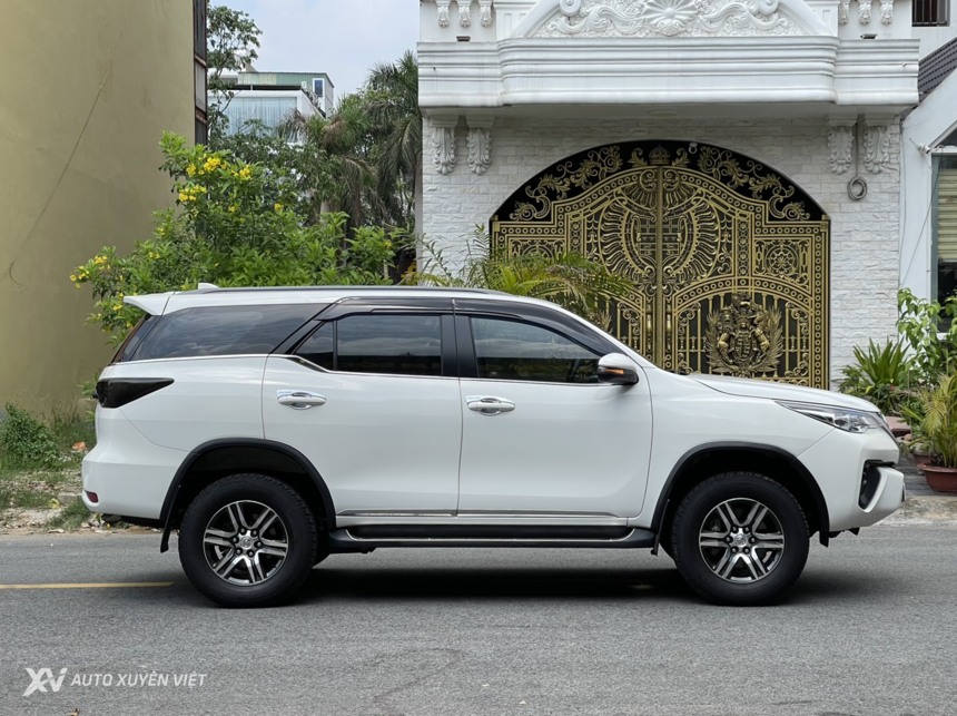 Toyota Fortuner 2.4G MT 2019 Máy Dầu Toyota Fortuner 2.4G MT 2019 Máy Dầu