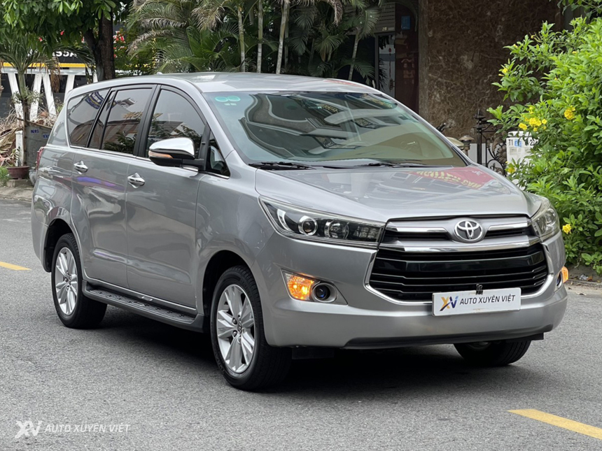 Toyota Innova 2.0V 2016 Toyota Innova 2.0V 2016