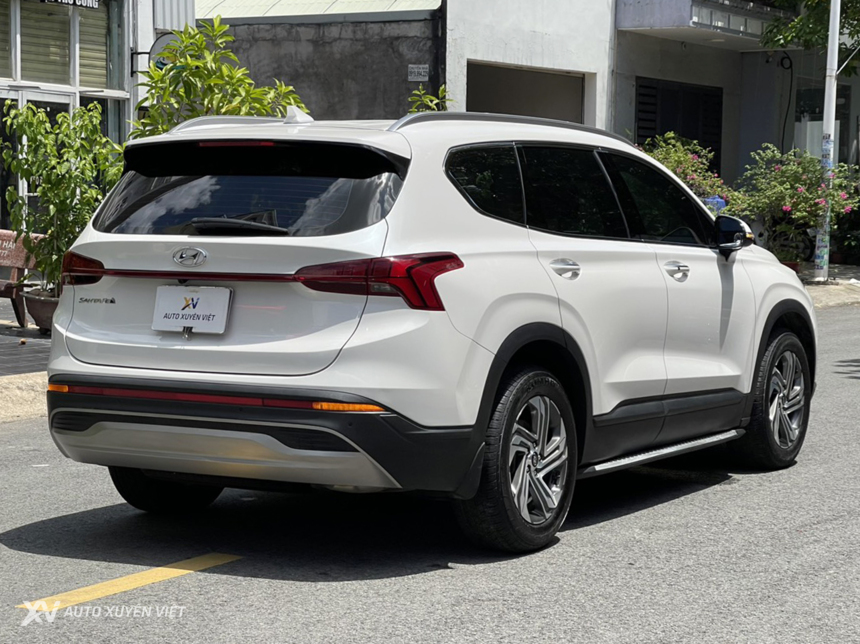 Hyundai Santafe Xăng Tiêu Chuẩn 2.5L 2022 Hyundai Santafe Xăng Tiêu Chuẩn 2.5L 2022