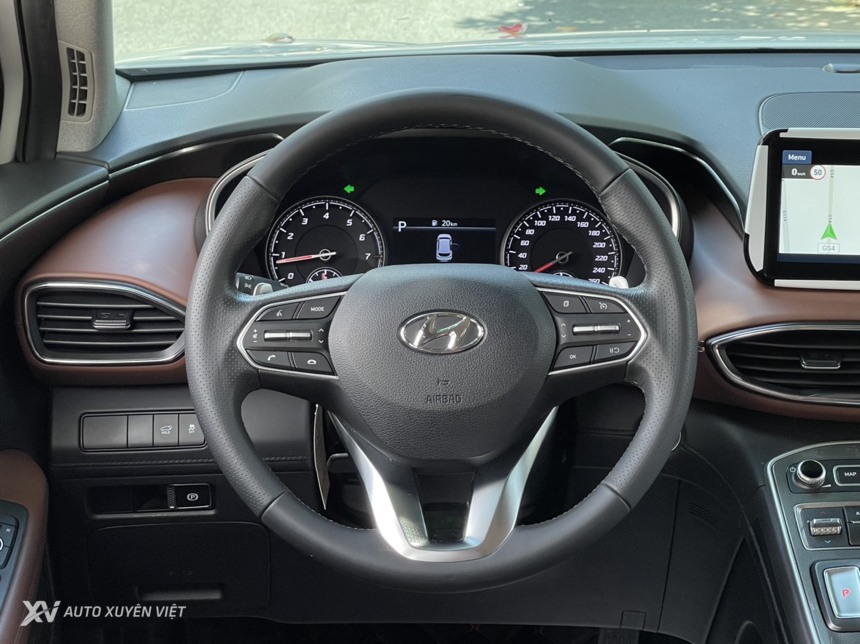 Hyundai Santafe Xăng Tiêu Chuẩn 2.5L 2022 Hyundai Santafe Xăng Tiêu Chuẩn 2.5L 2022