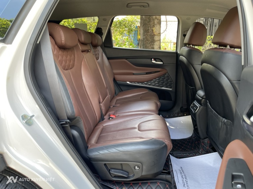 Hyundai Santafe Xăng Tiêu Chuẩn 2.5L 2022 Hyundai Santafe Xăng Tiêu Chuẩn 2.5L 2022