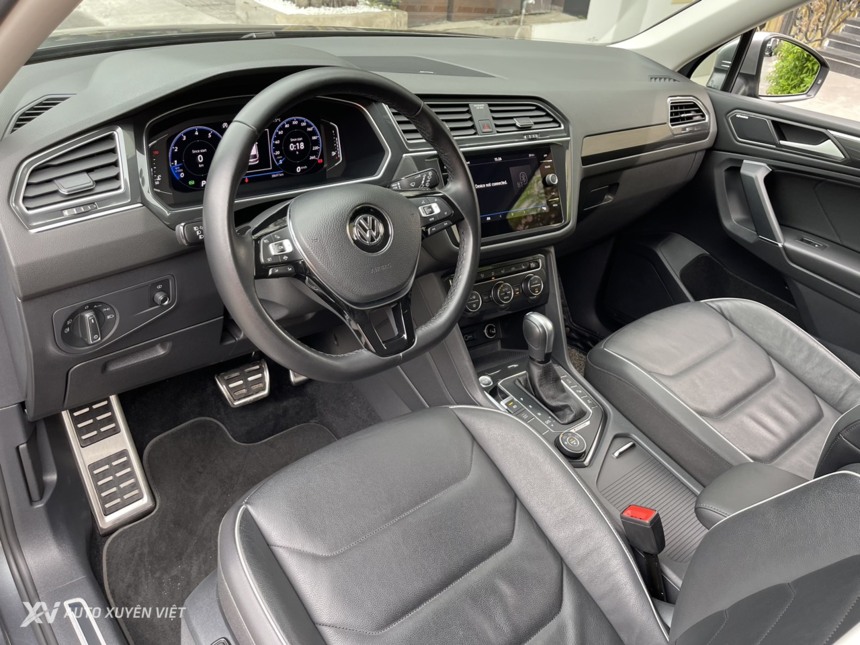 Volkswagen Tiguan Luxury S 2.0AT 4x4 2020 Volkswagen Tiguan Luxury S 2.0AT 4x4 2020