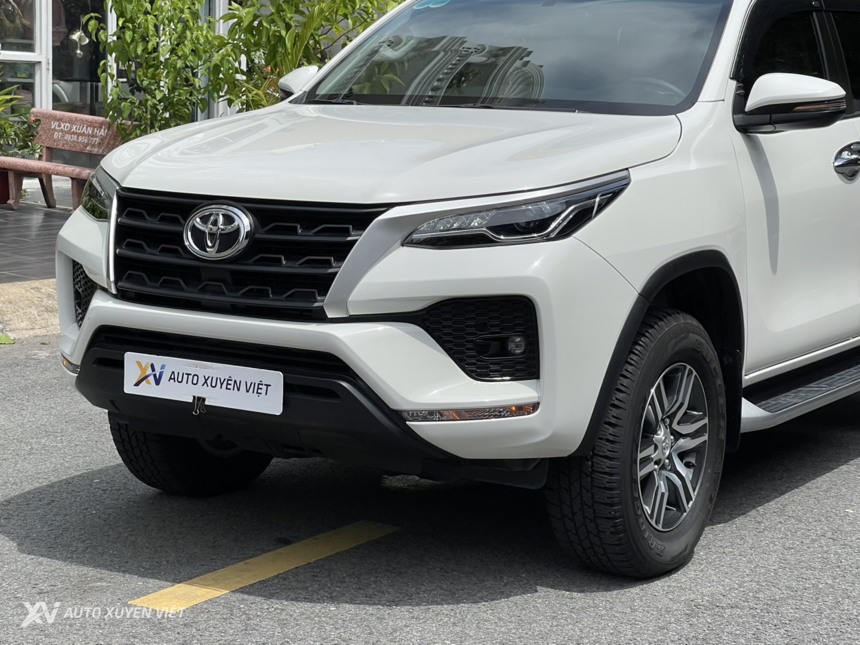 Toyota Fortuner G MT 2023 Máy Dầu Toyota Fortuner G MT 2023 Máy Dầu