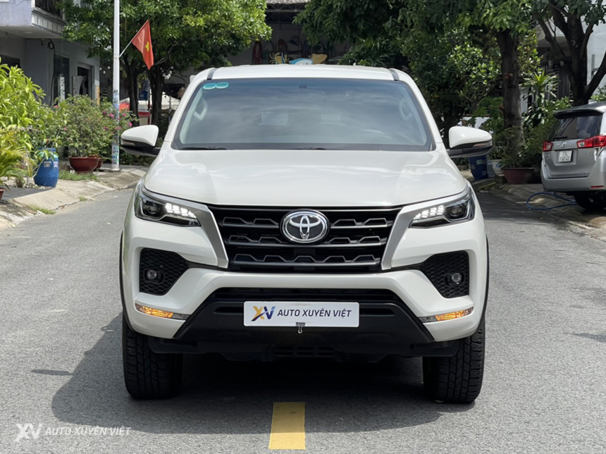 Toyota Fortuner G MT 2023 Máy Dầu Toyota Fortuner G MT 2023 Máy Dầu