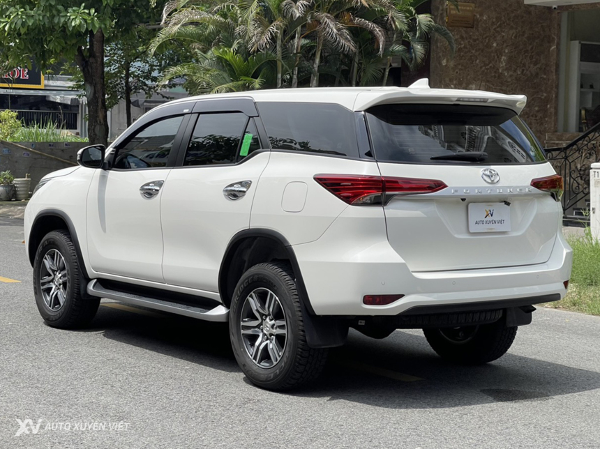 Toyota Fortuner G MT 2023 Máy Dầu Toyota Fortuner G MT 2023 Máy Dầu