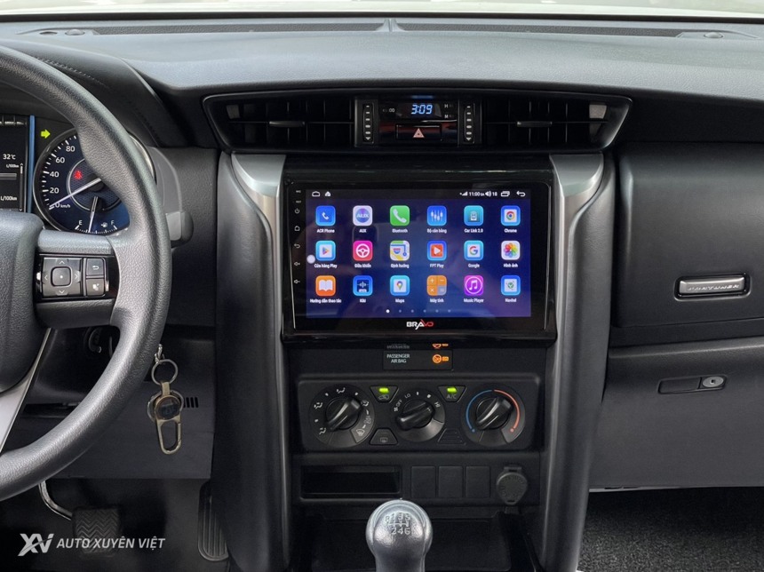 Toyota Fortuner G MT 2023 Máy Dầu Toyota Fortuner G MT 2023 Máy Dầu