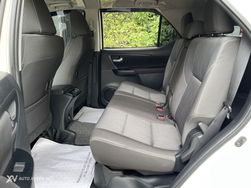 Toyota Fortuner G MT 2023 Máy Dầu Toyota Fortuner G MT 2023 Máy Dầu