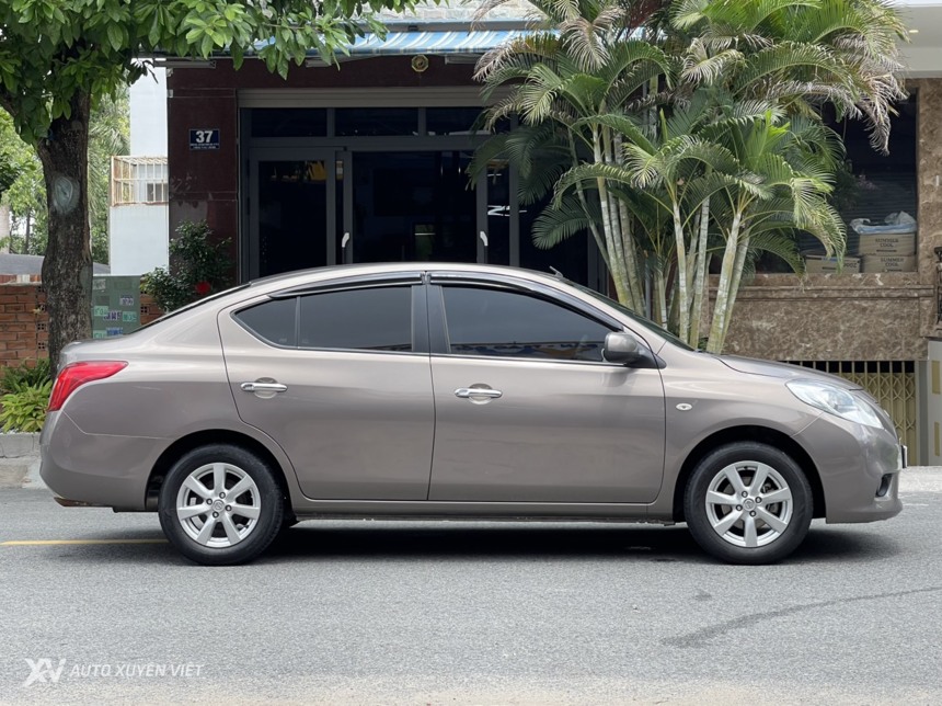 Nissan Sunny XV 1.5AT 2014
