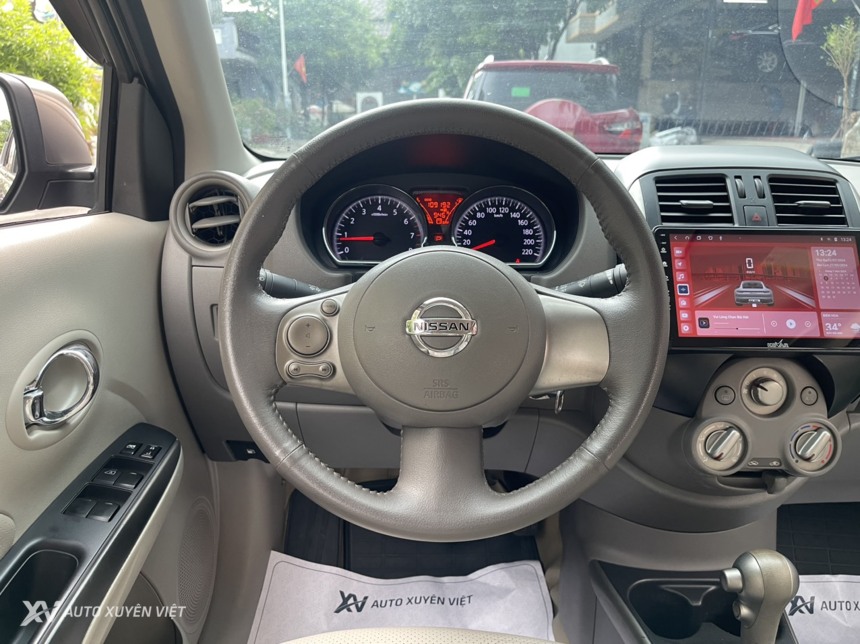 Nissan Sunny XV 1.5AT 2014