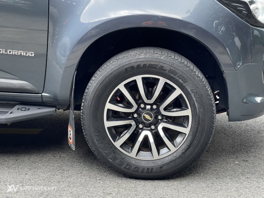 Chevrolet Colorado 2.5L 4x4AT 2018 Highcountry