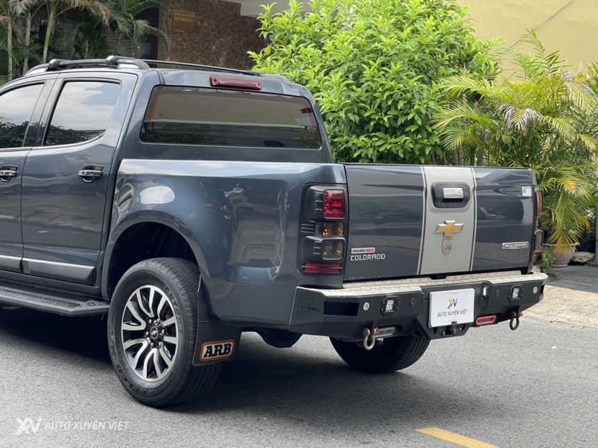 Chevrolet Colorado 2.5L 4x4AT 2018 Highcountry