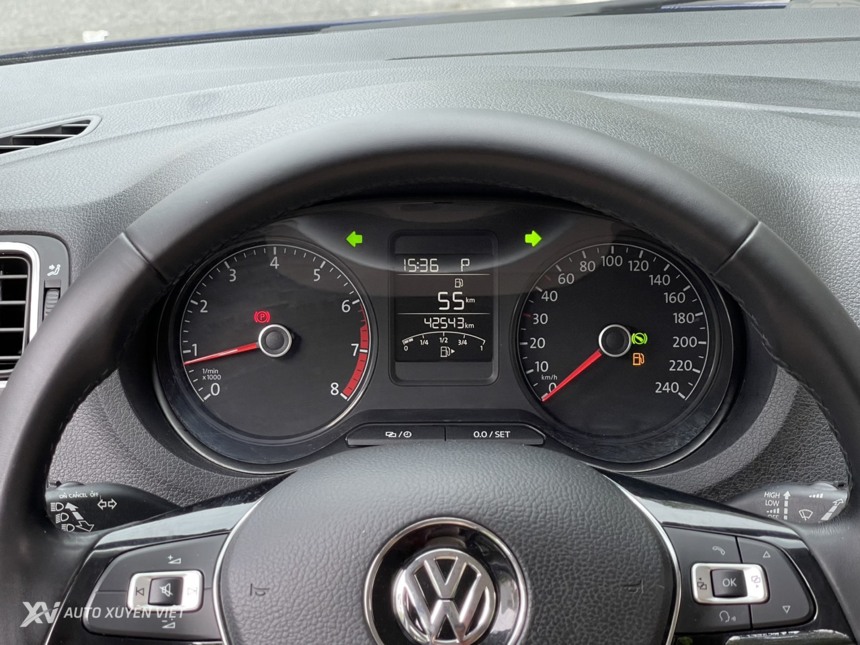 Volkswagen Polo Hatchback 1.6AT 2020