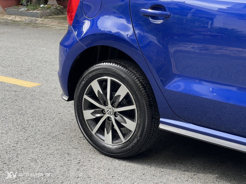 Volkswagen Polo Hatchback 1.6AT 2020