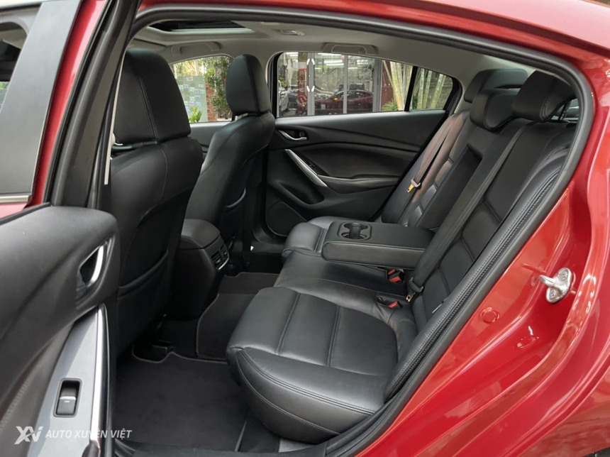 Mazda 6 2.0AT Premium 2018