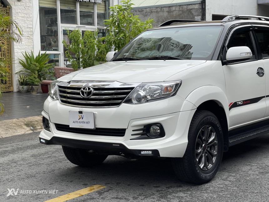 Toyota Fortuner TRD Sportivo 2015 Toyota Fortuner TRD Sportivo 2015